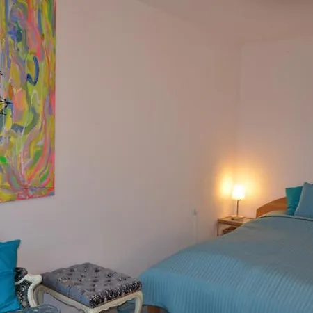 Apartment Ferienwohnung *